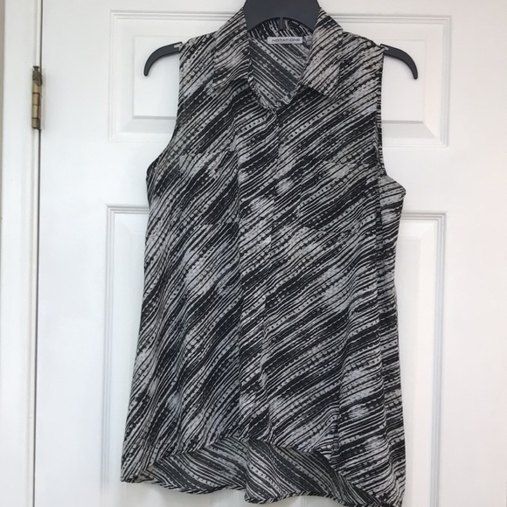 Notations Black/white Sleeveless Collar Button Front Blouse-Size M